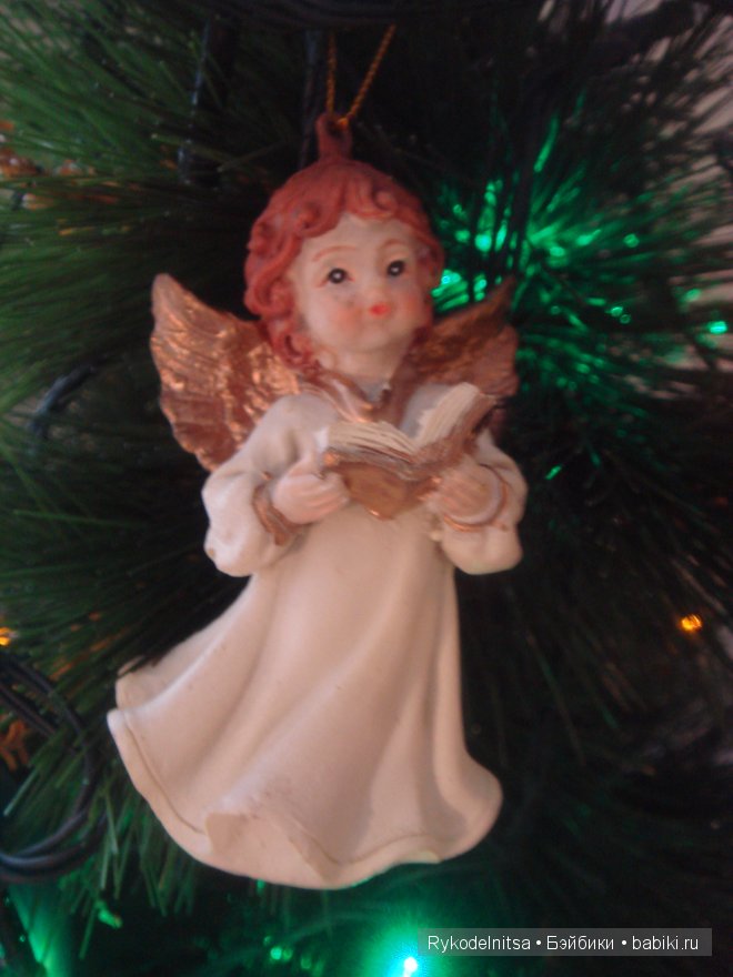 Паолочка у новогодней елочки (фото 10)