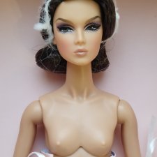 Lilith Blair от Integrity Toys