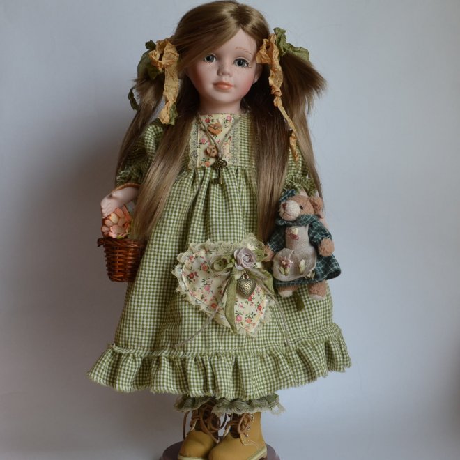 Одежда для фарфоровой куклы. Кукольная одежда в стиле Купавы.
