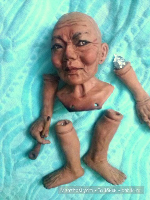 Авторская кукла Людмилы Манжос. Моя бабушка курит трубку (фото 4)