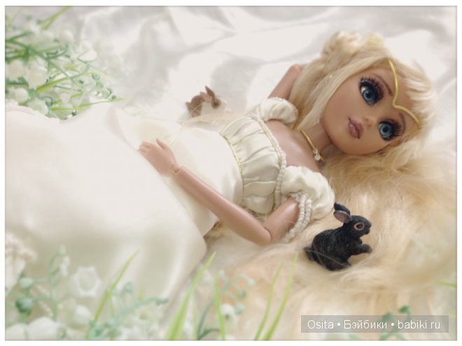 Серенити (мокси Мелроуз)