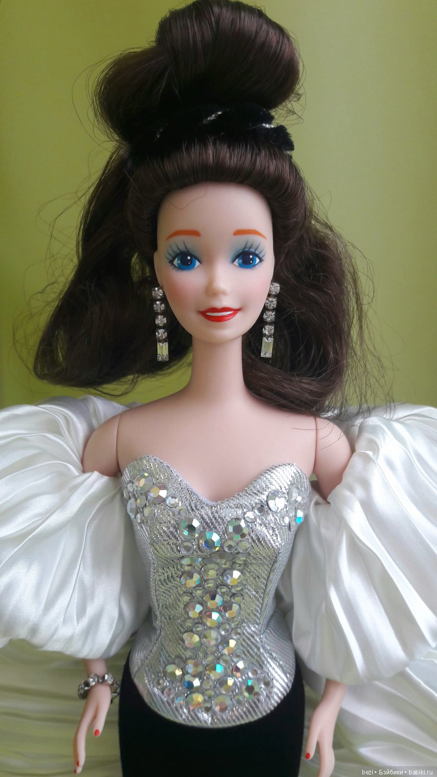 Barbie. Да, они действительно фарфоровые. Часть 2 | Бэйбики Barbie. Да, они действительно фарфоровые. Часть 2 (фото 4)