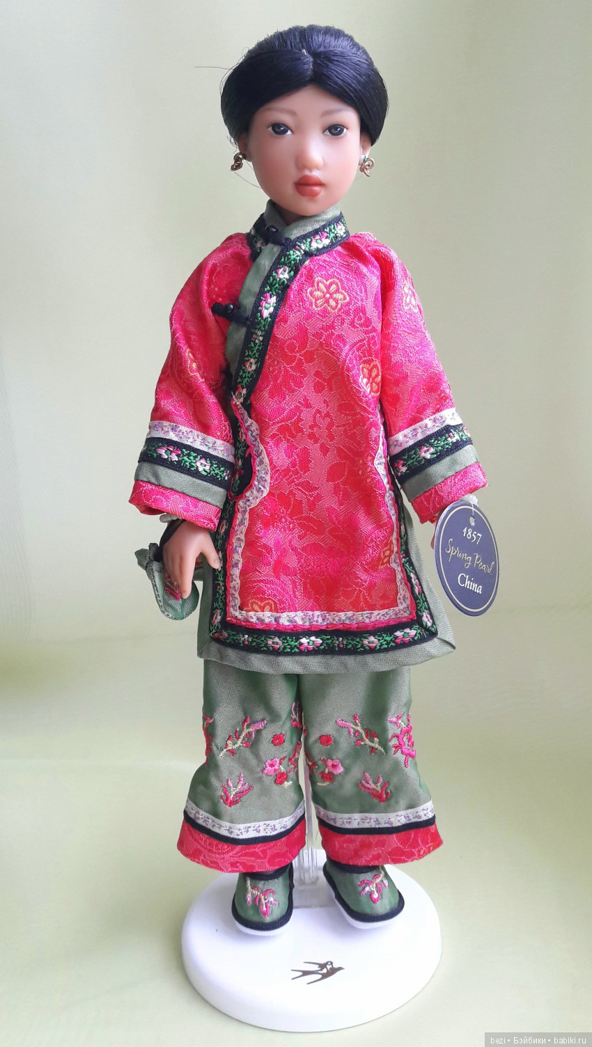 Helen Kish. Девочки из разных стран