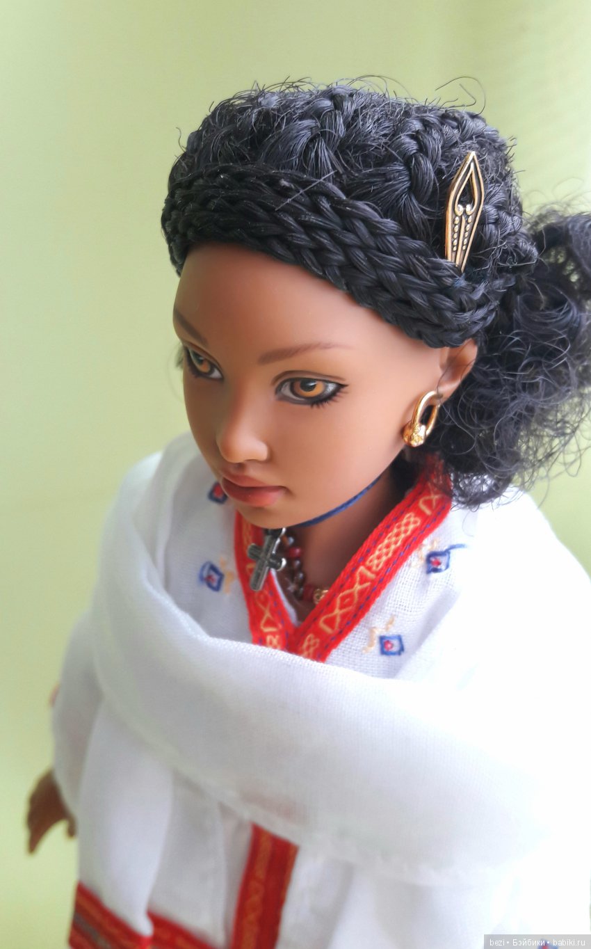 Helen Kish. Девочки из разных стран