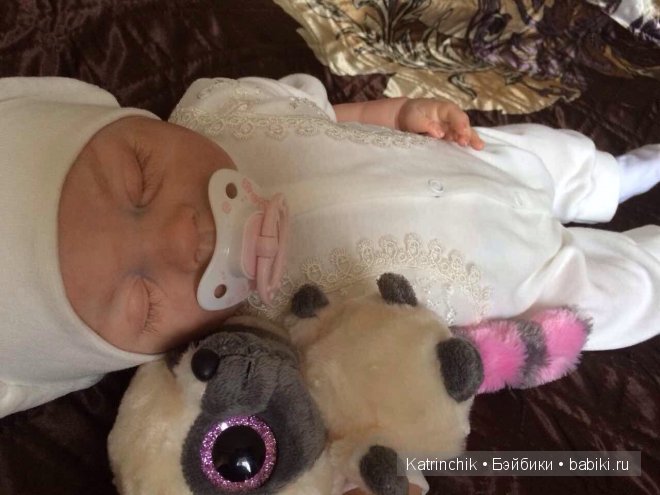 Малышка реборн Варенька из молда Lovelyn asleep (фото 9)