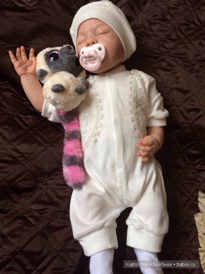Малышка реборн Варенька из молда Lovelyn asleep (фото 8)