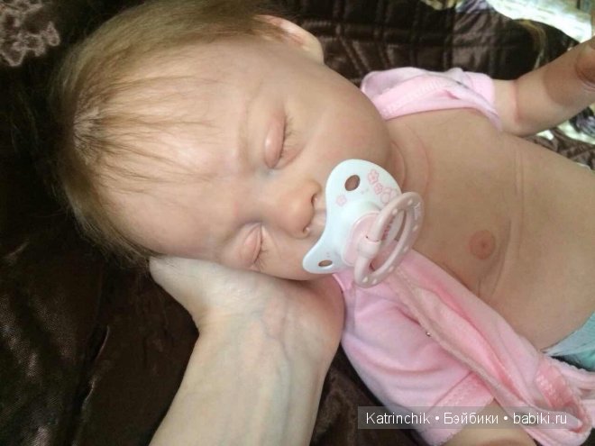 Малышка реборн Варенька из молда Lovelyn asleep (фото 4)