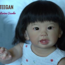 Азиатская малышка Teegan