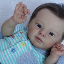 Larry, часть #2: в образе мальчика