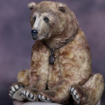 Мишка на ладошке