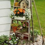 Шутки кончились- впереди лестница.