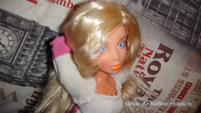 Софи и Айрис (куклы LIV и Sonya)