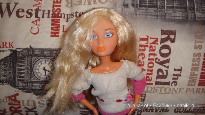 Девчонки утепляются! Куклы LIV и Sonya (фото 2)