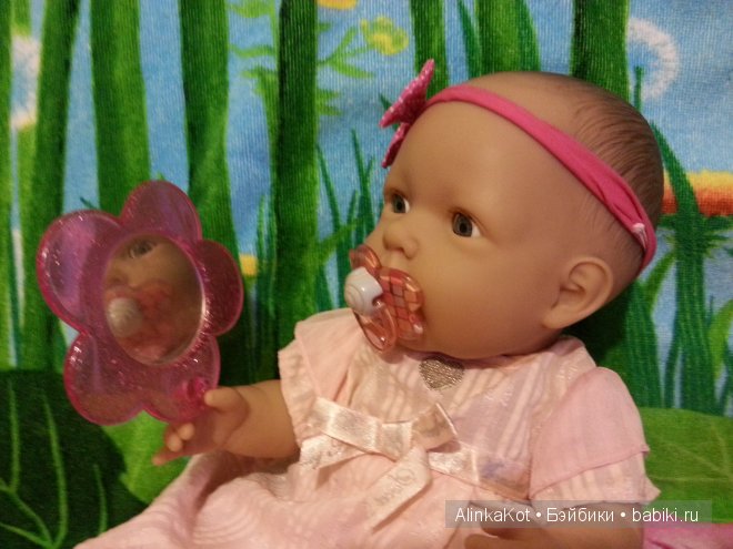 Кукла missy kissy