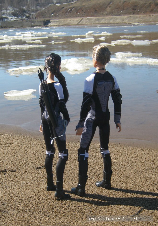 Весенние прогулки Китнисс, Пита и Прим (коллекционные куклы Barbie и кукла Obitsu)