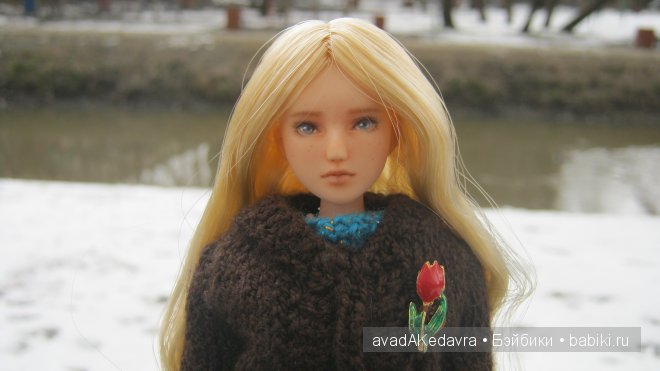 Весенние прогулки Китнисс, Пита и Прим (коллекционные куклы Barbie и кукла Obitsu)