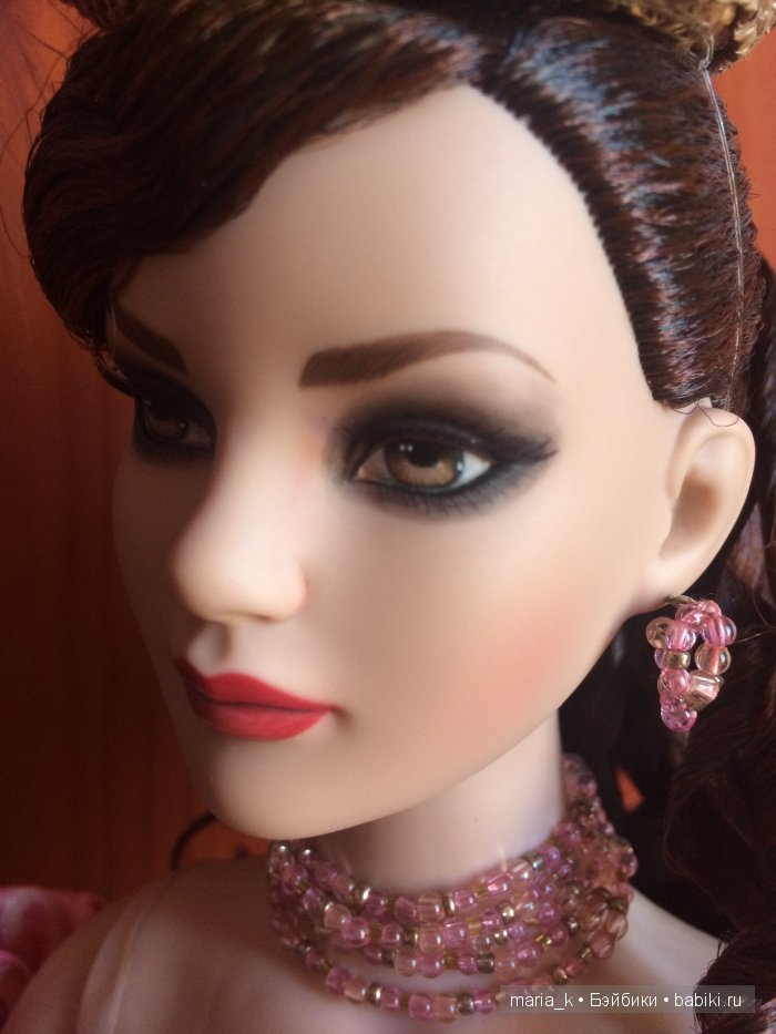 Анна Каренина, Мадам Бовари и другие образы от Роберта Тоннера