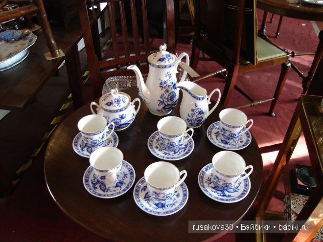 Две куклы из маленького английского городка Стамфорд