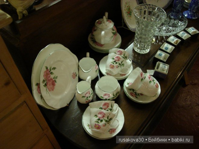 Две куклы из маленького английского городка Стамфорд