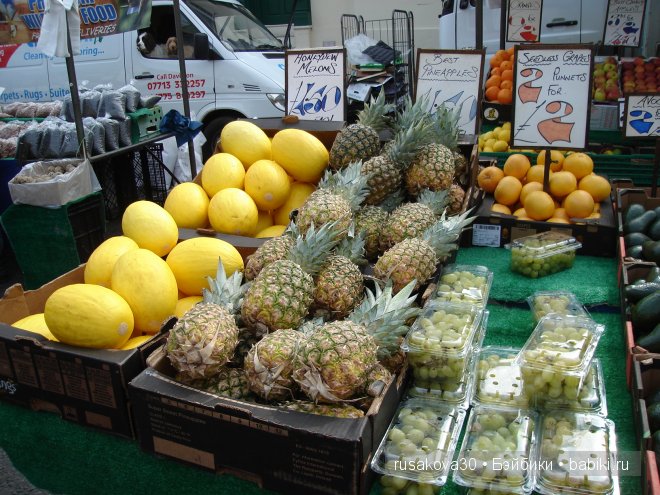 Две куклы из маленького английского городка Стамфорд