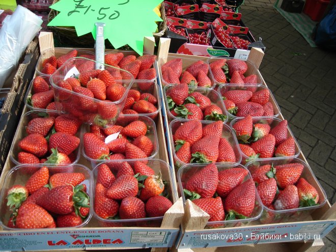 Две куклы из маленького английского городка Стамфорд