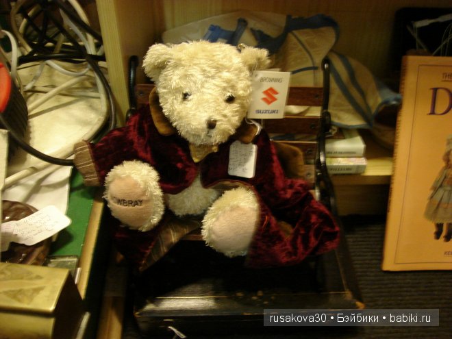 Две куклы из маленького английского городка Стамфорд