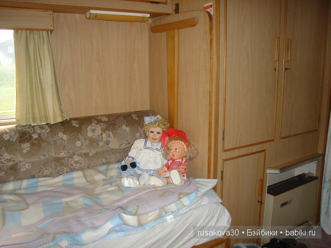 Осторожно, двери закрываются. Следущая станция - маковое поле