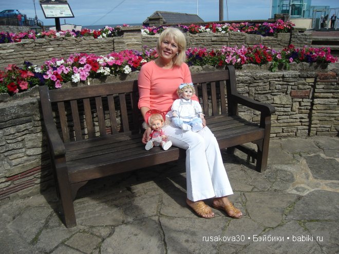 Осторожно, двери закрываются. Следущая станция - маковое поле