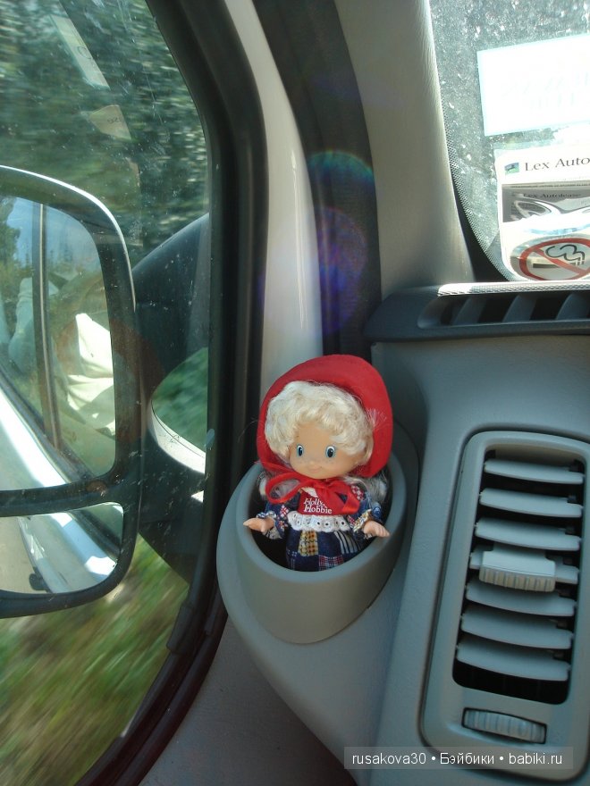 Путешествие по маленькому английскому городку Wymondham с куколкой Holly Hobbie (фото 8)