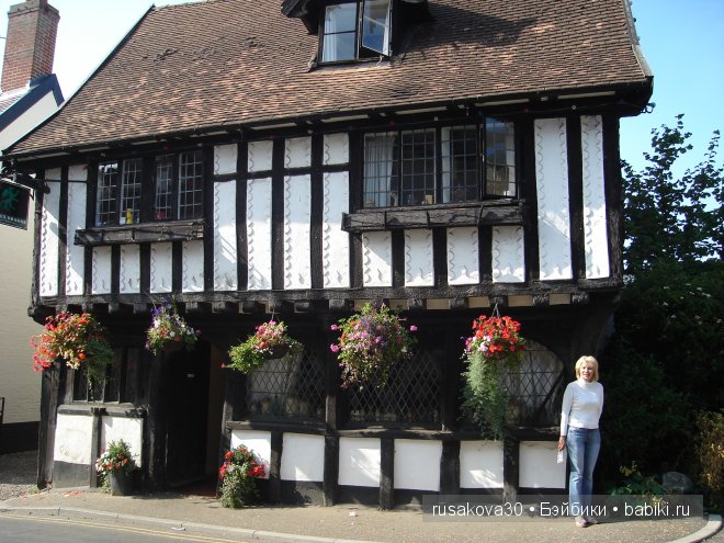 Путешествие по маленькому английскому городку Wymondham с куколкой Holly Hobbie