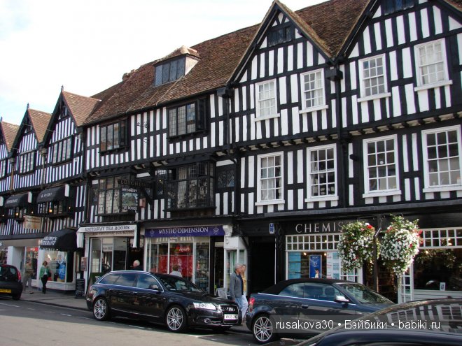 Стрэтфорд-на-Эйвоне — город Шекспира