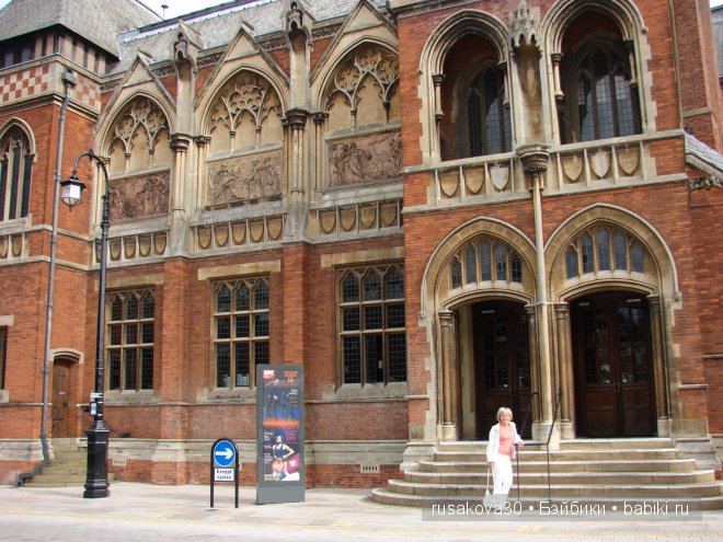 Стрэтфорд-на-Эйвоне — город Шекспира