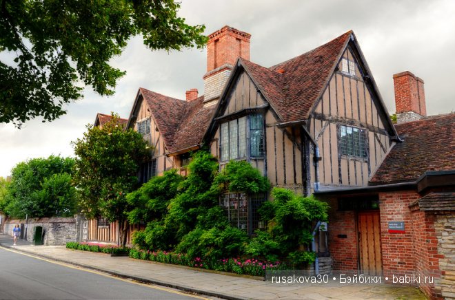 Стрэтфорд-на-Эйвоне — город Шекспира