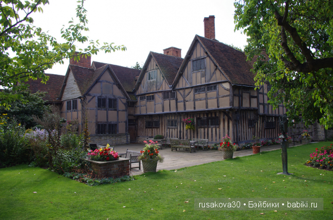 Стрэтфорд-на-Эйвоне — город Шекспира