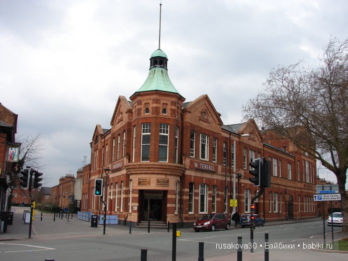 Антикварный базар в городе Дерби (Derby)