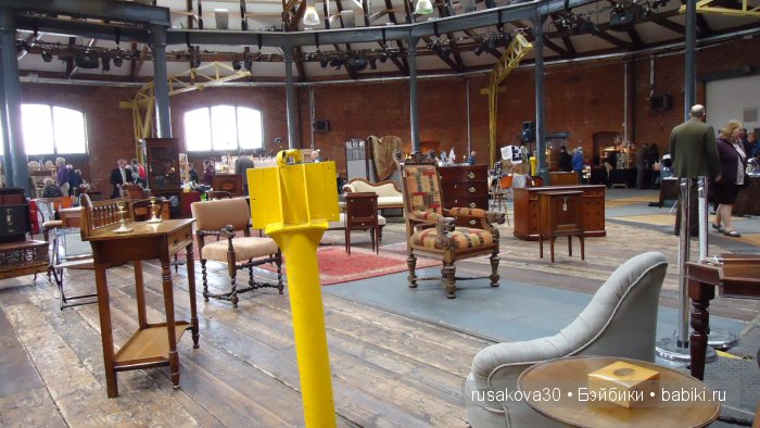 Антикварный базар в городе Дерби (Derby)