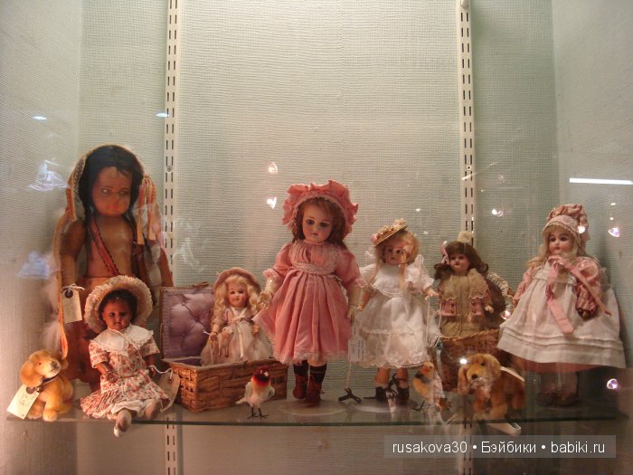 Лондон ,антикварный магазин