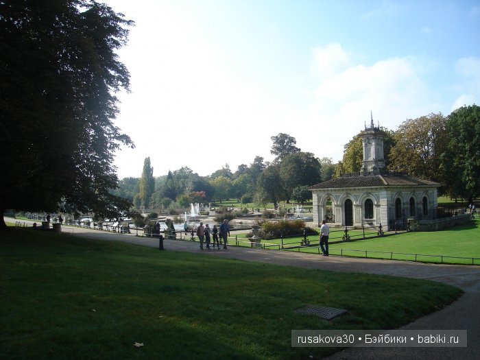 Лондон ,антикварный магазин