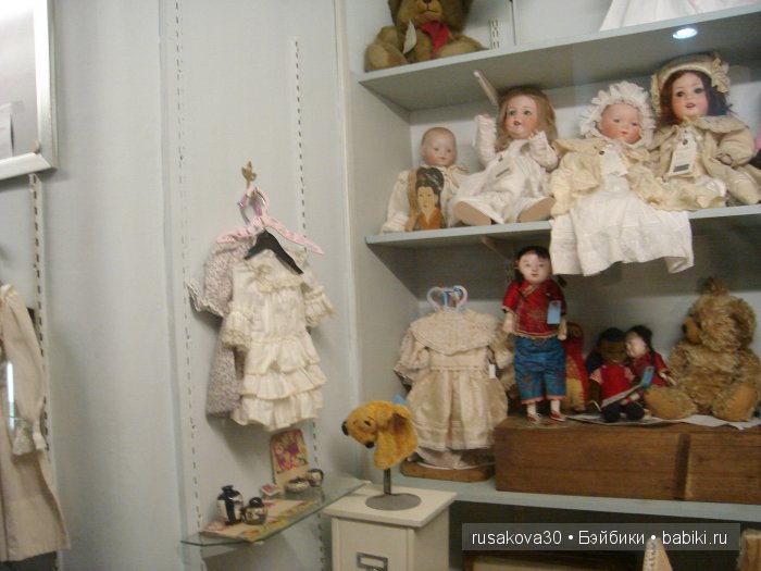 Лондон ,антикварный магазин