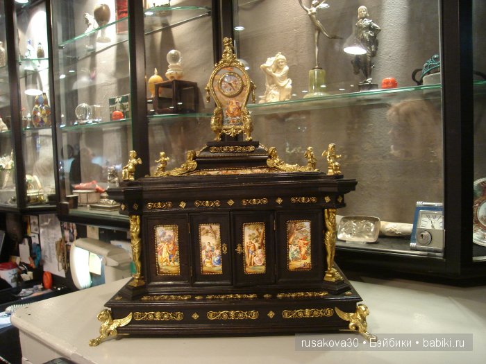 Лондон ,антикварный магазин