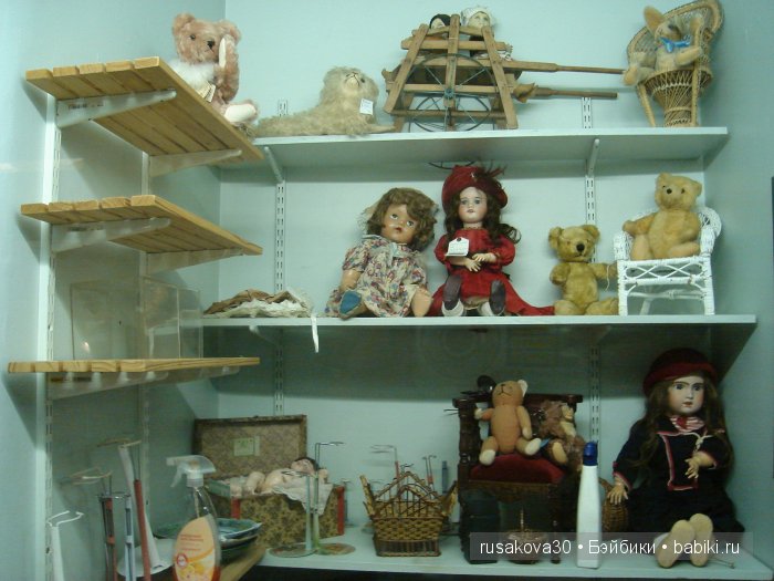 Лондон ,антикварный магазин