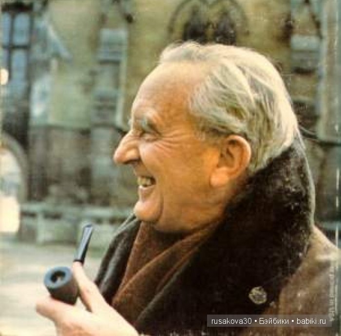 Маленькая коллекция по книге Джона Ро́нальда Ру́эла То́лкина "Властелин колец."