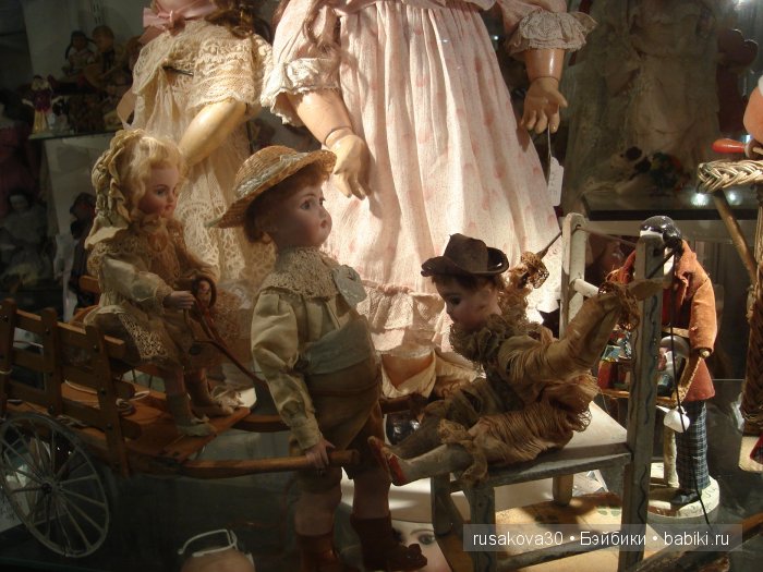 Лондон ,антикварный магазин