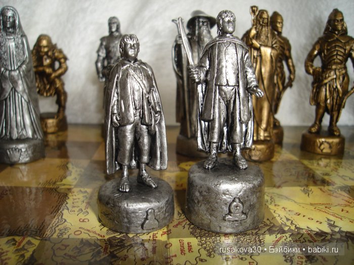 Маленькая коллекция по книге Джона Ро́нальда Ру́эла То́лкина "Властелин колец."