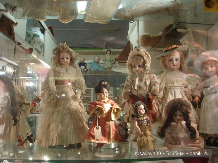 Лондон ,антикварный магазин