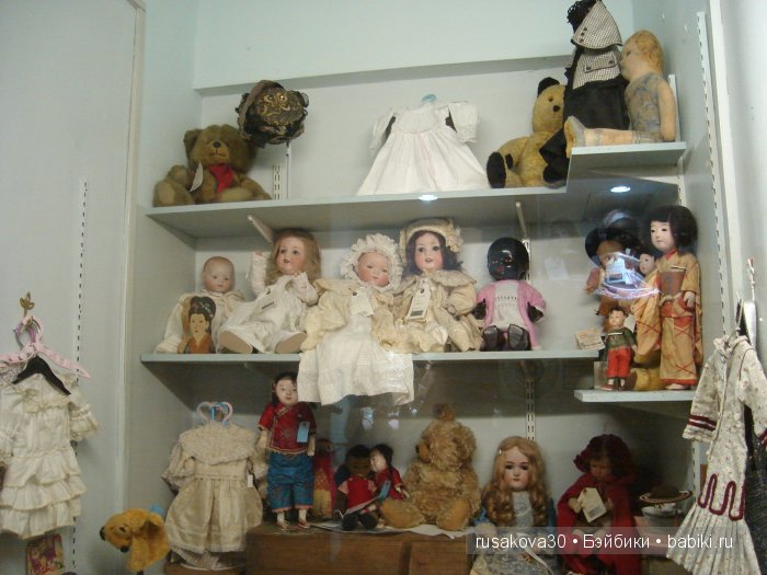 Лондон ,антикварный магазин