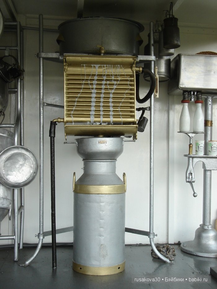 Выставка старинных машин в деревне Weeting