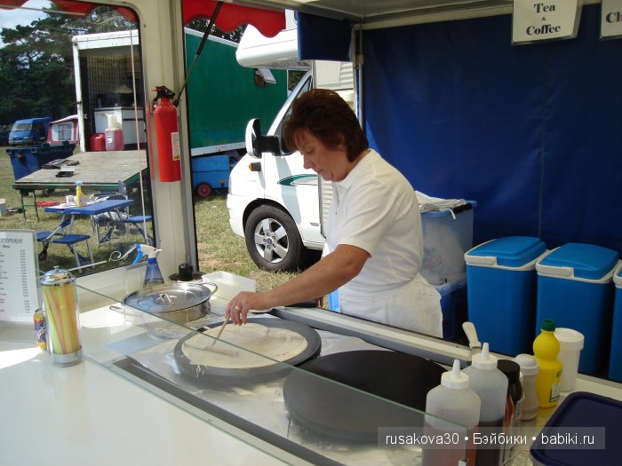 Выставка старинных машин в деревне Weeting