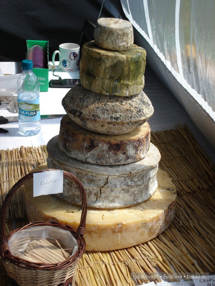 Выставка старинных машин в деревне Weeting