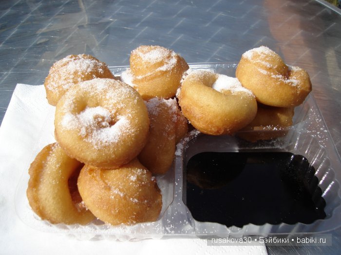 Выставка старинных машин в деревне Weeting